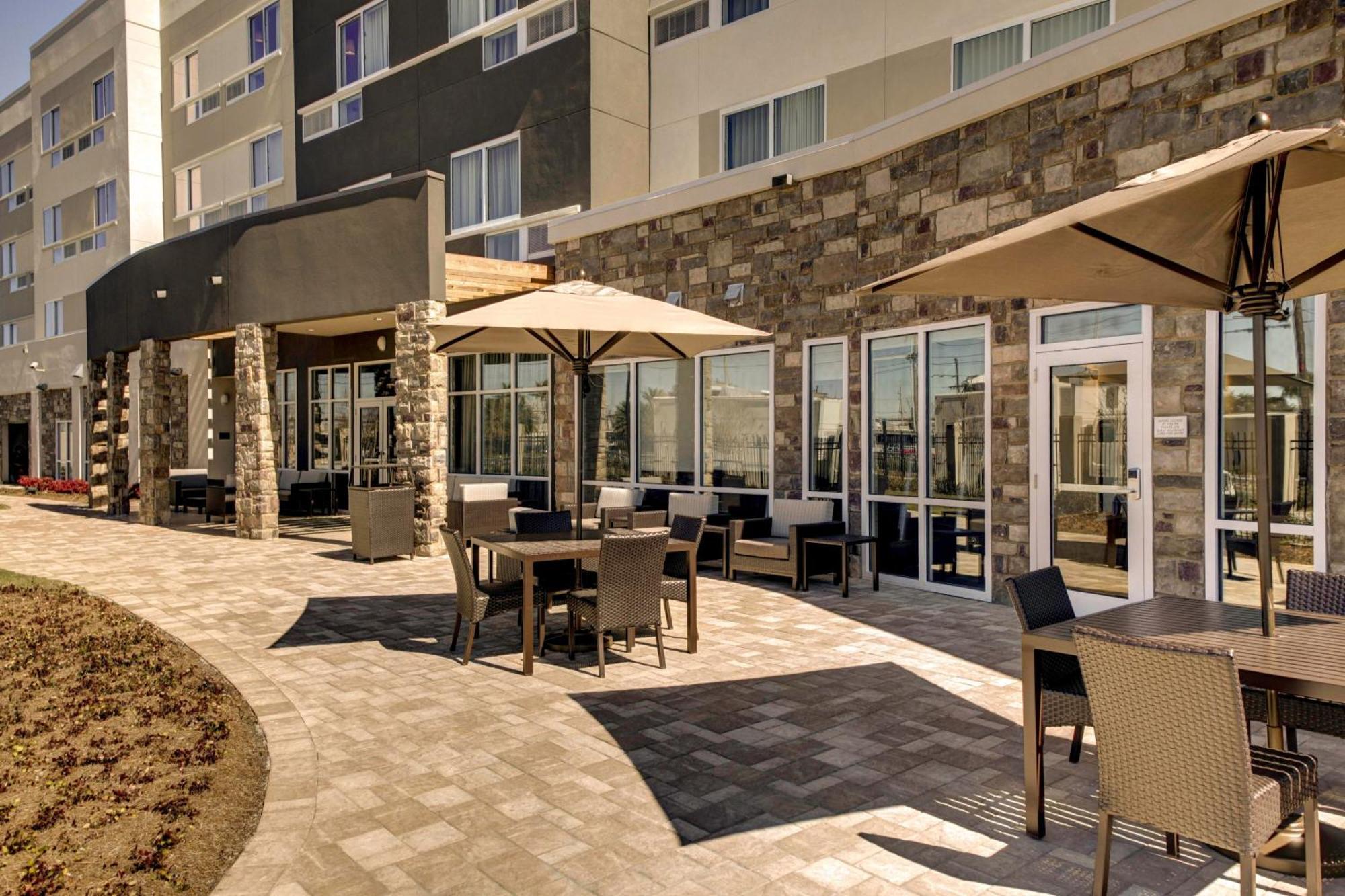 Hotel Courtyard By Marriott New Orleans Westbank/Gretna Exterior foto